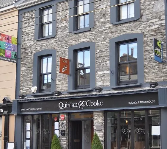 Quinlan & Cooke Boutique Townhouse And Qcs Seafood Restaurant