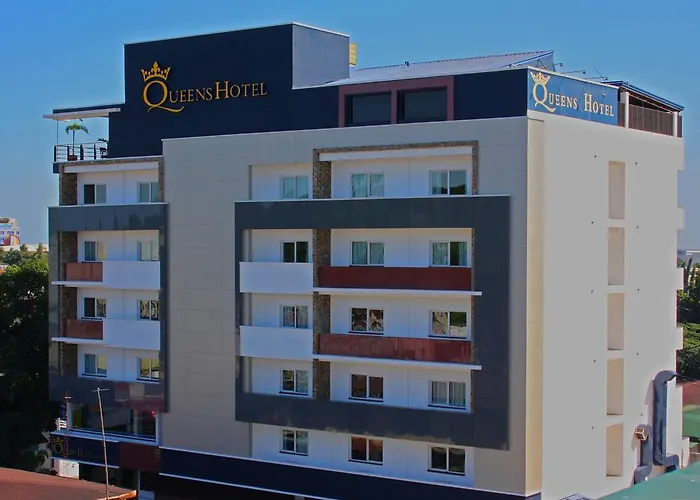 Queens Hotel Angeles City