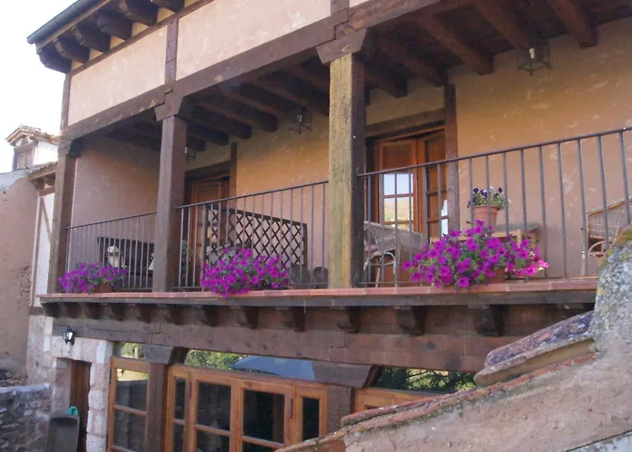 Hotel Rural El Adarve