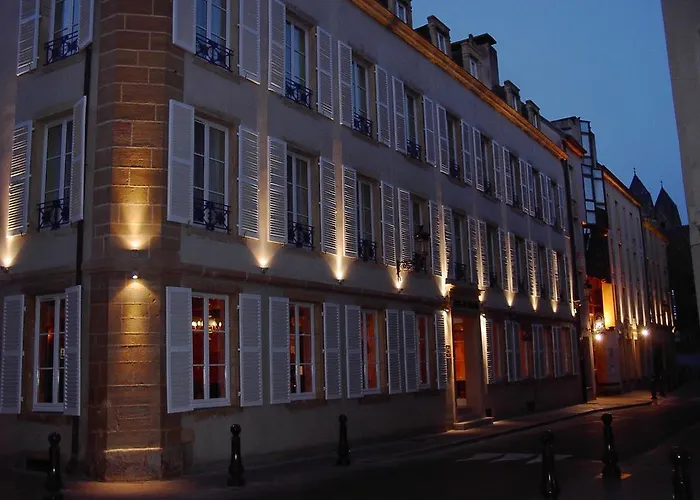 Hôtel Du Théâtre Centre Historique - Parking Souterrain Public Gratuit