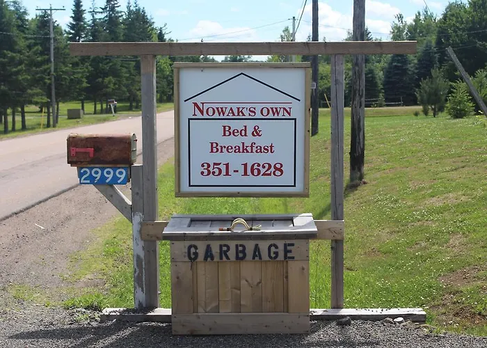 Nowak'S Own B&B