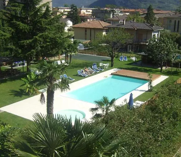 Villa Dina