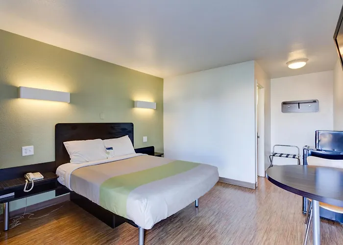 Americas Best Value Inn Bowling Green