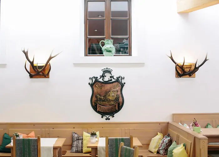 Hotel Gasthof zur Post Sankt Gilgen