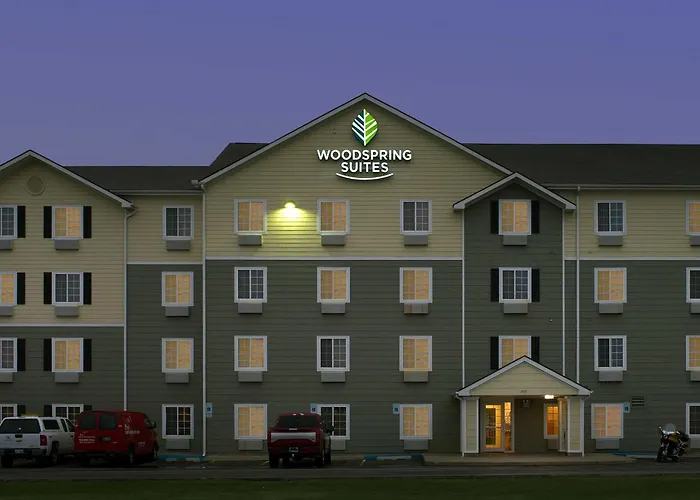 Woodspring Suites Tulsa
