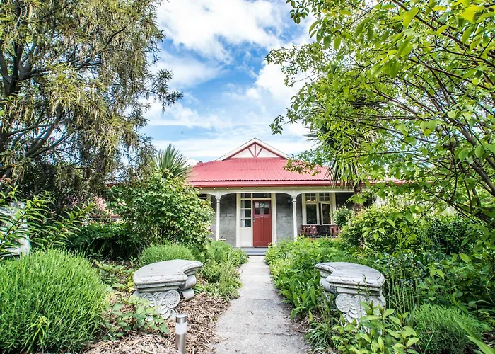 Hartley Homestead Boutique Bed & Breakfast