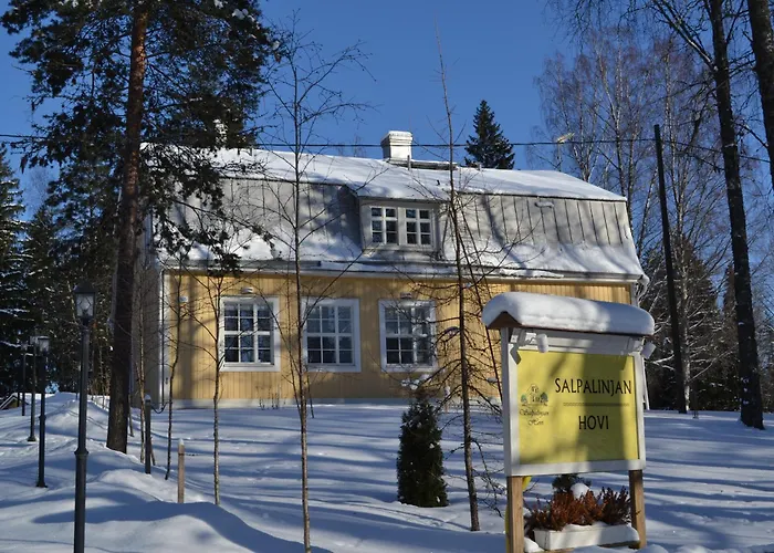 Salpalinjan Hovi
