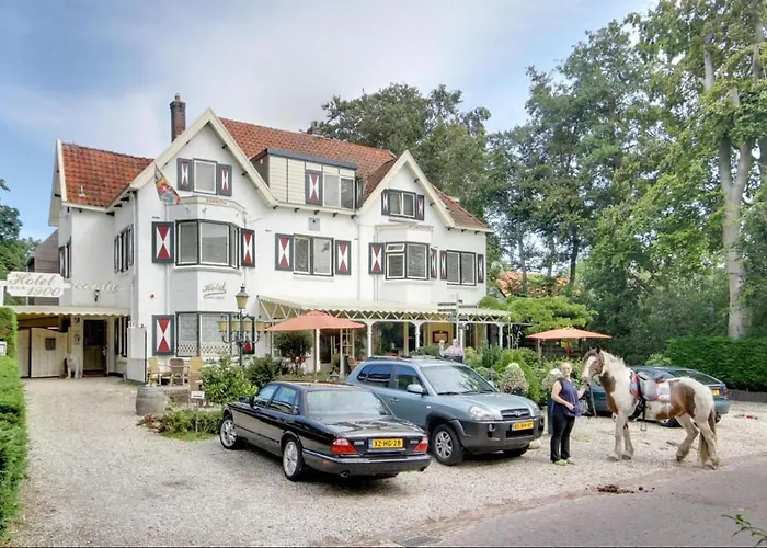 Hotel 1900