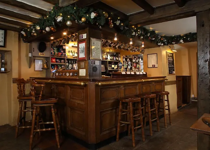 Eight Bells Inn