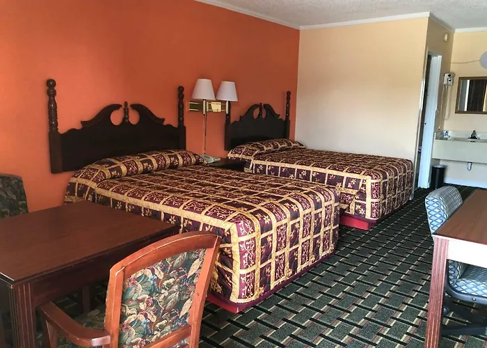Deluxe Inn