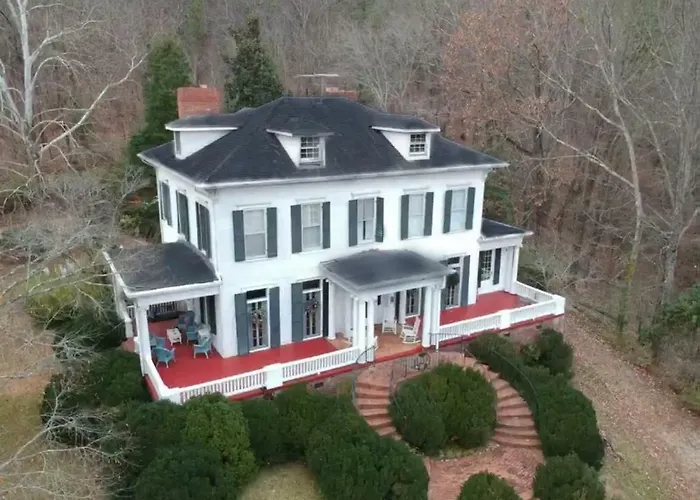 Springwood Inn