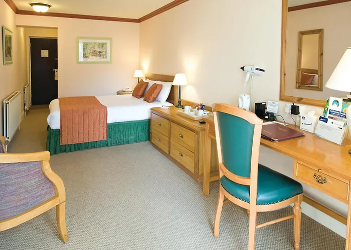 Knights Hill Hotel & Spa