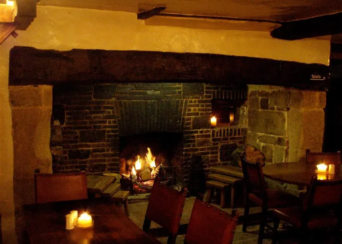 Chequers Inn Hotel