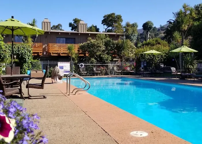 Carmel Valley Lodge