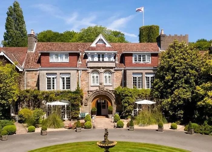 Longueville Manor