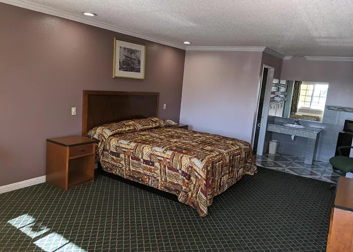 Heritage Inn