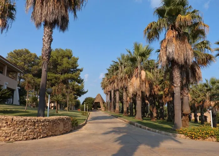 Th Le Castella - Baia Degli Dei Village