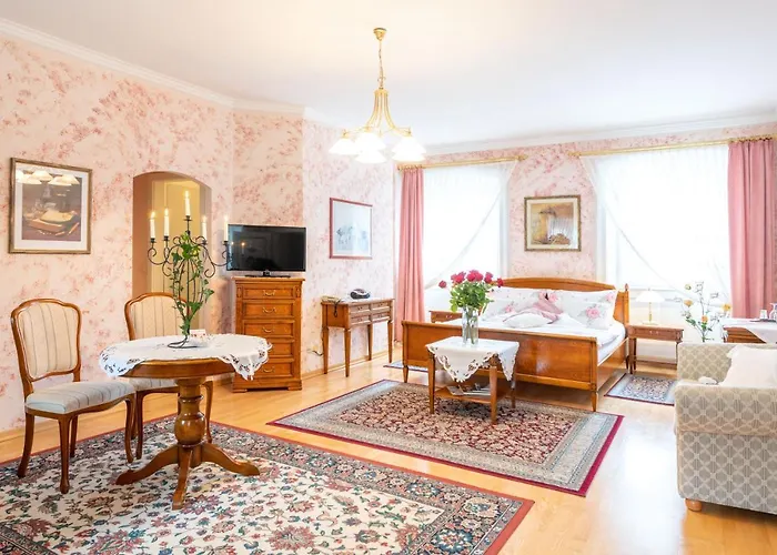 Schlosshotel Rosenau Superior Schloss Rosenau